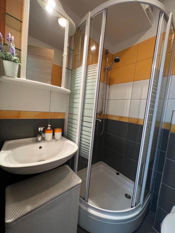 Apartman Center Omiš Buitenkant foto